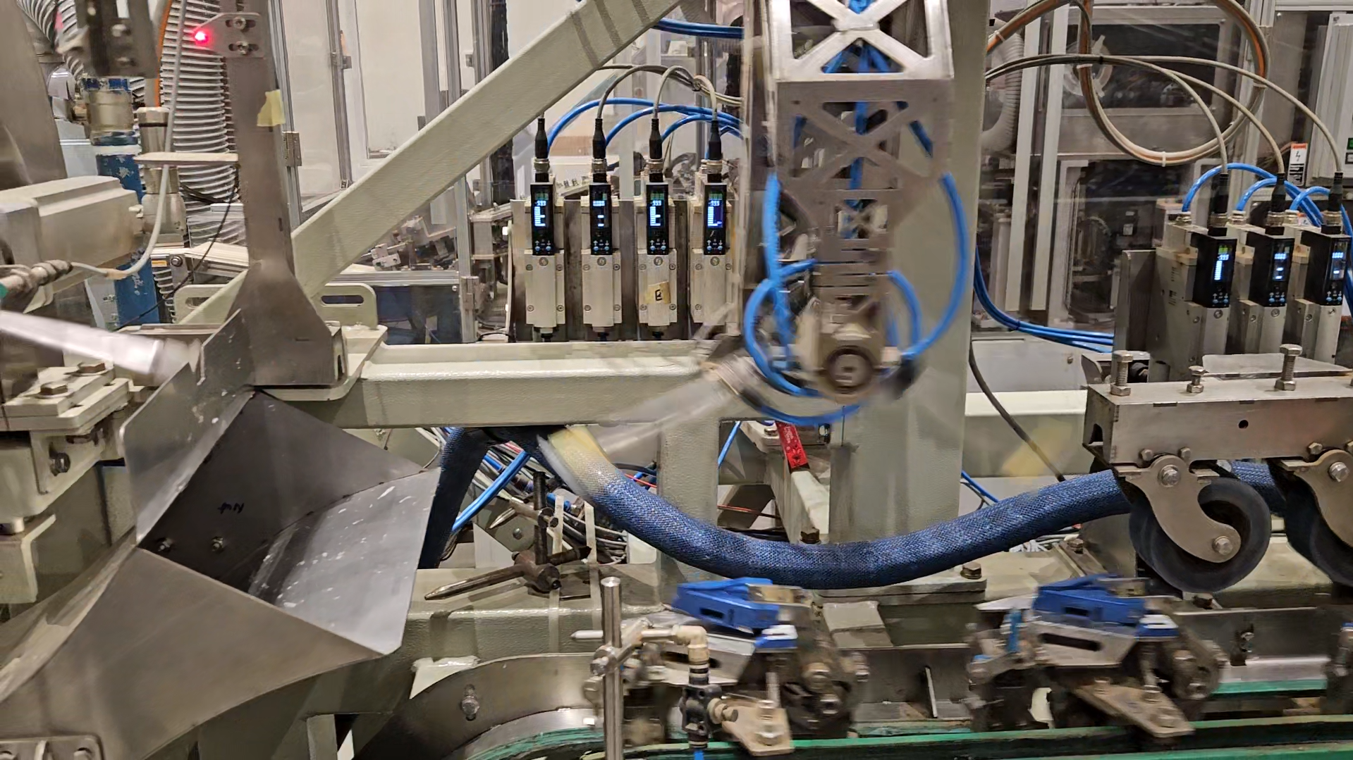 Automatic Filling Machine Detail 1